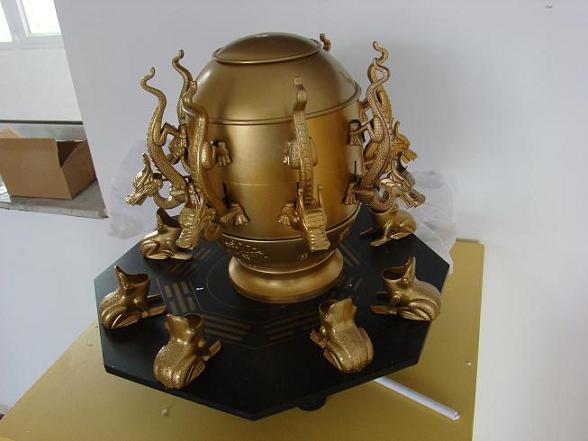 张衡地动仪模型.JPG